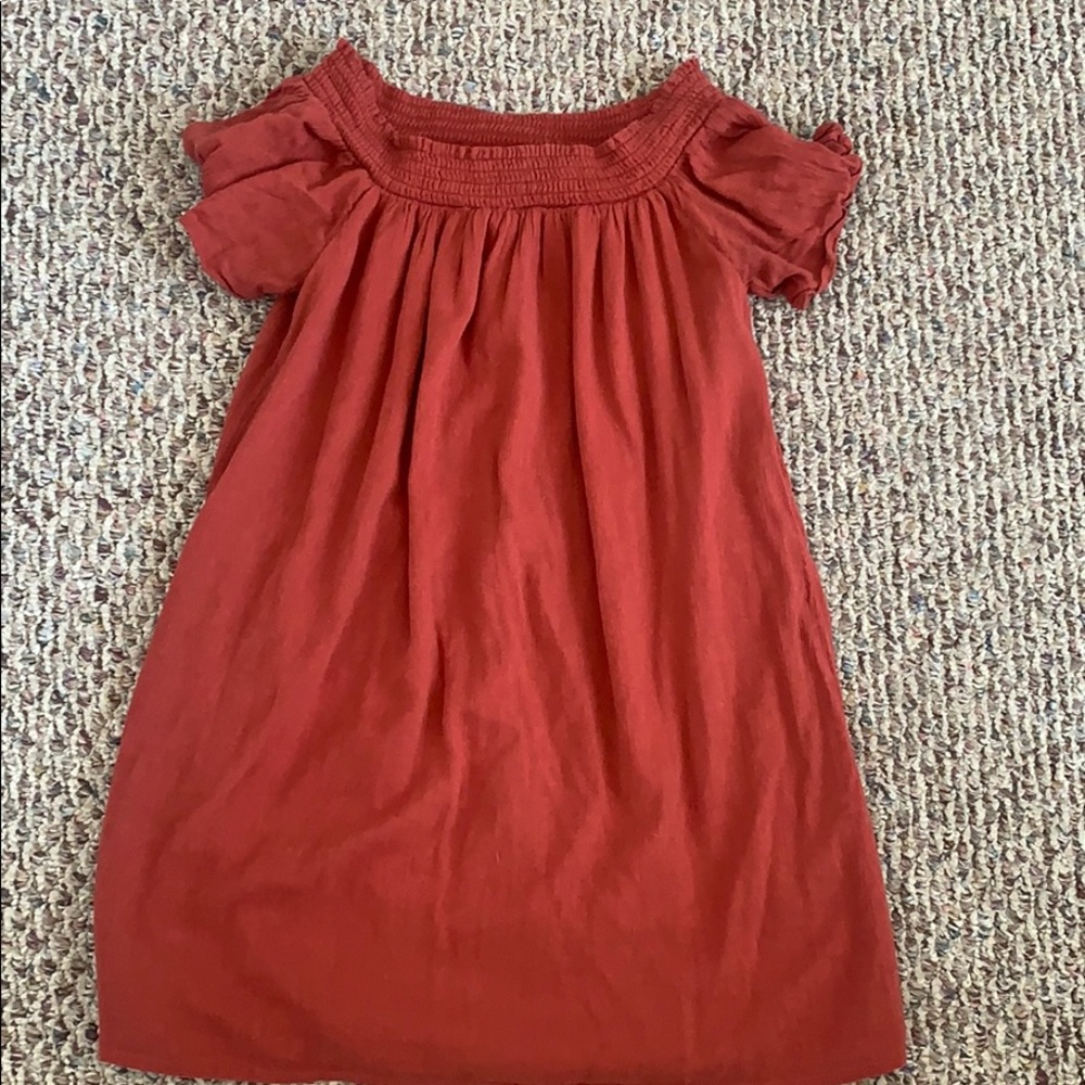 Abercrombie and Fitch off the shoulder dress